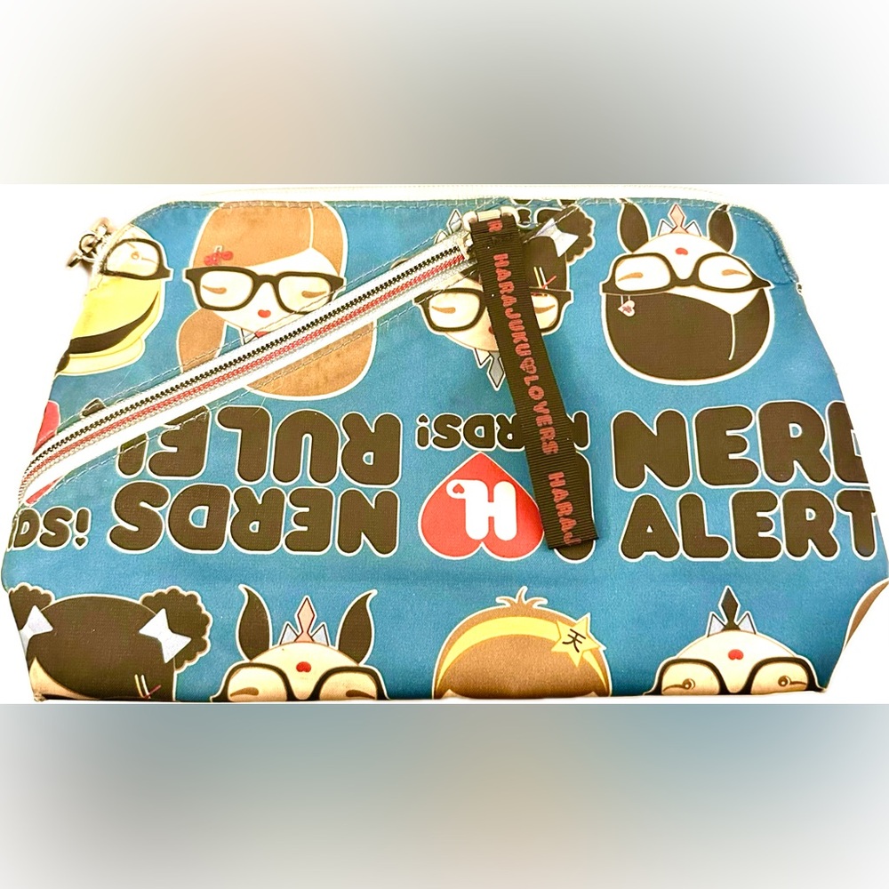 Vintage Harajuku Lovers I Love Nerds Rules Accessory Cosmetic Make-up Bag RARE